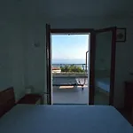 Letizia, Posteggio Privato E Terrazza Panoramica