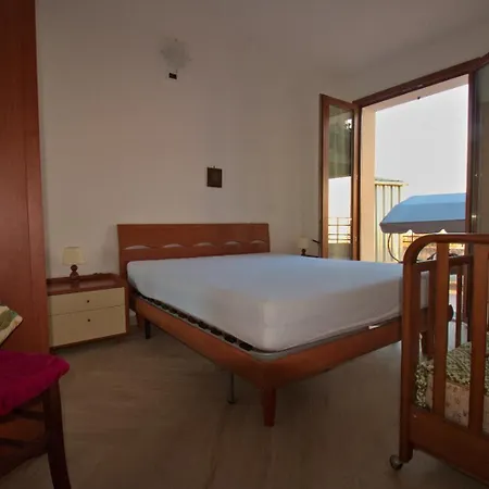 Letizia, Posteggio Privato E Terrazza Panoramica 산토스테파노알마레