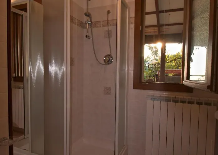 Letizia, Posteggio Privato E Terrazza Panoramica