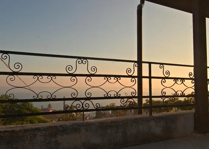 Letizia, Posteggio Privato E Terrazza Panoramica Santo Stefano al Mare