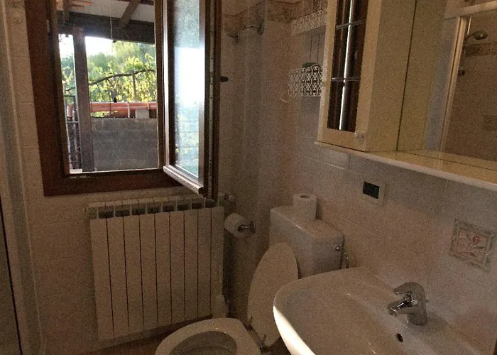 Letizia, Posteggio Privato E Terrazza Panoramica 산토스테파노알마레